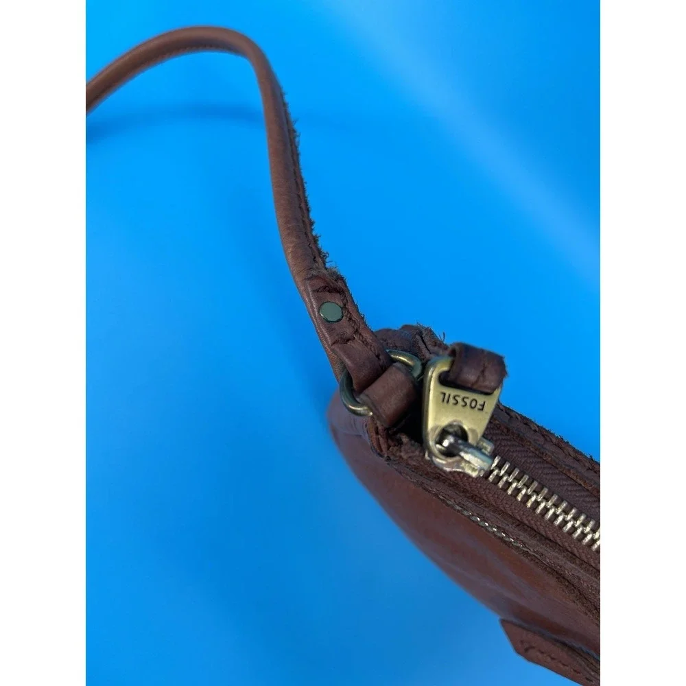Fossil Brown‎ Leather Crossbody Shoulder Bag Organizer Zip Purse Women